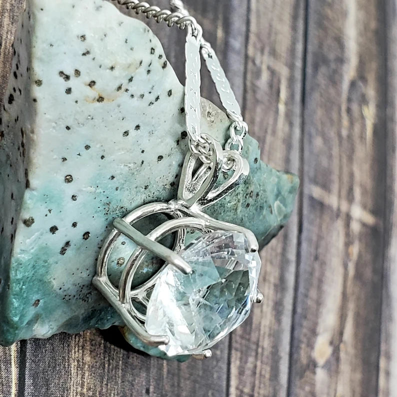 9.75ct Clear Topaz Silver Necklace