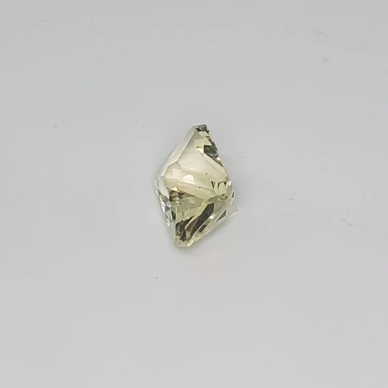 4.35ct Champagne Oregon Sunstone Gemstone