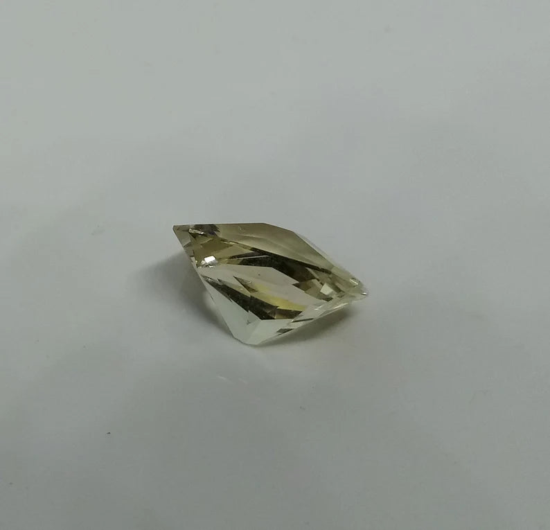 4.35ct Champagne Oregon Sunstone Gemstone