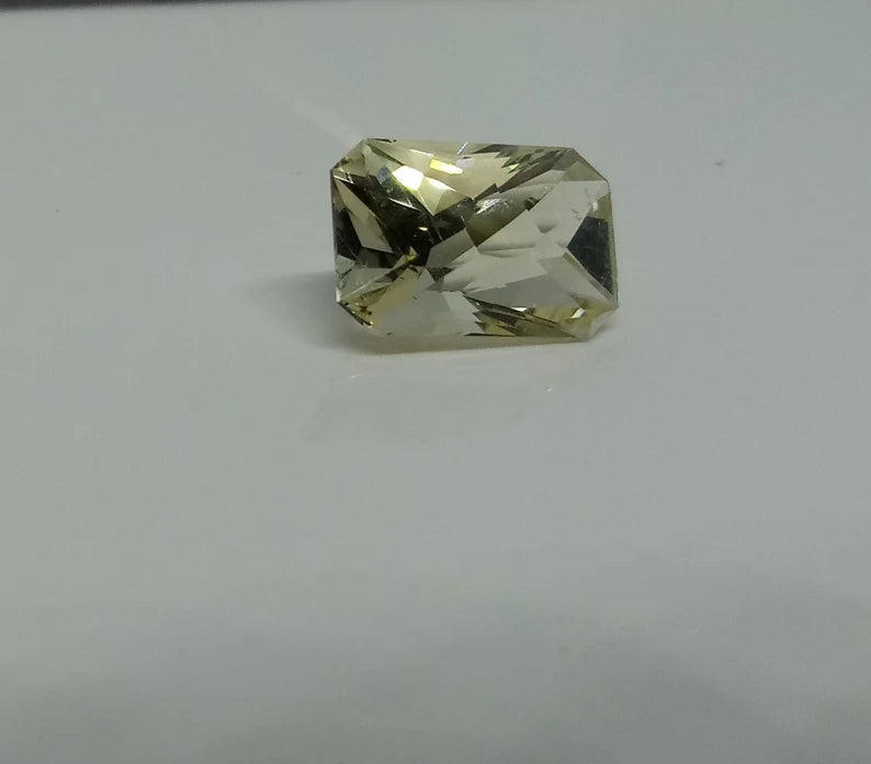 4.35ct Champagne Oregon Sunstone Gemstone