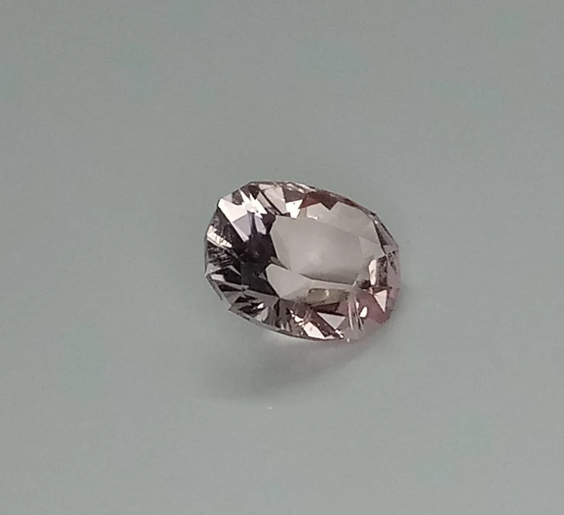 1.35ct Morganite Gemstone