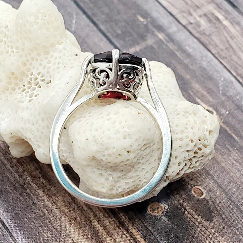 Handcut 5.8ct Tanzanian Garnet Silver Ring
