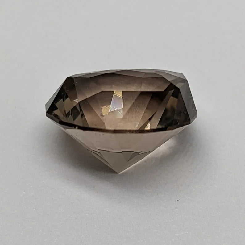10ct Smoky Quartz Ribbon Gemstone