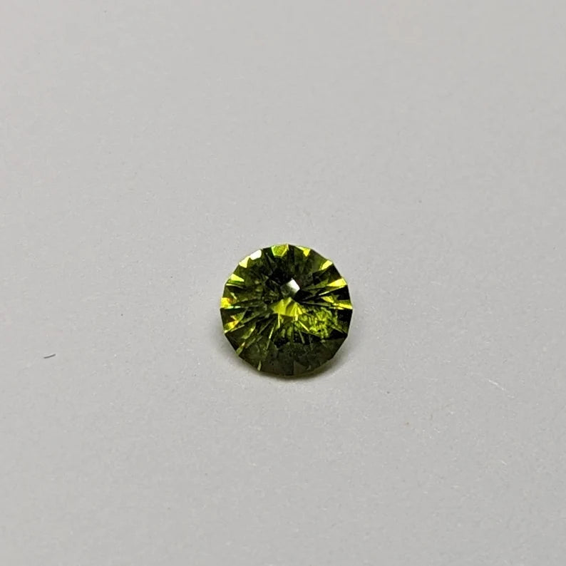 Handcut 1.25ct Peridot Loose Gemstone