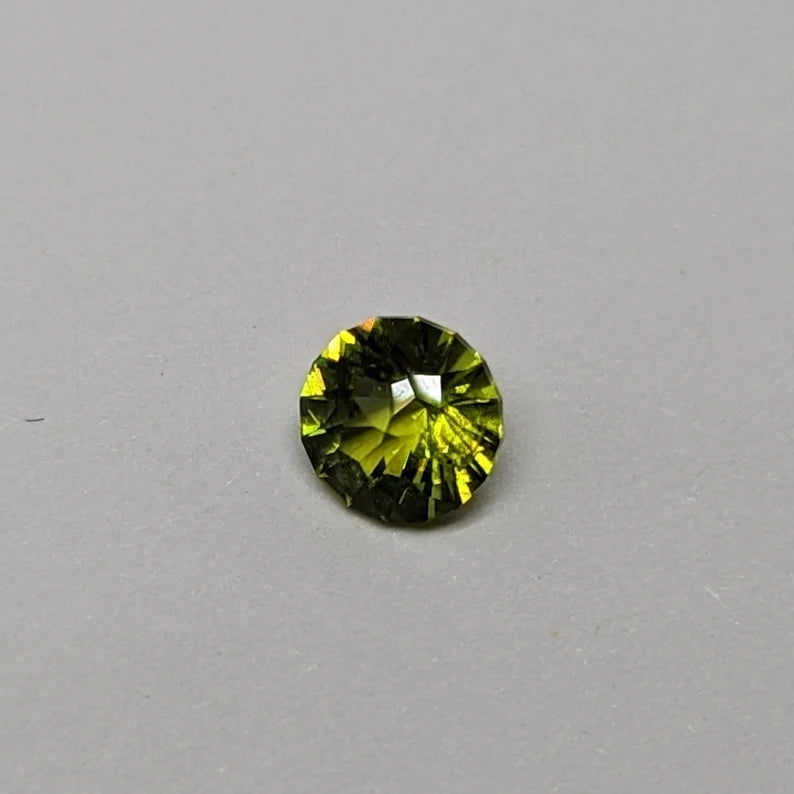 Handcut 1.25ct Peridot Loose Gemstone