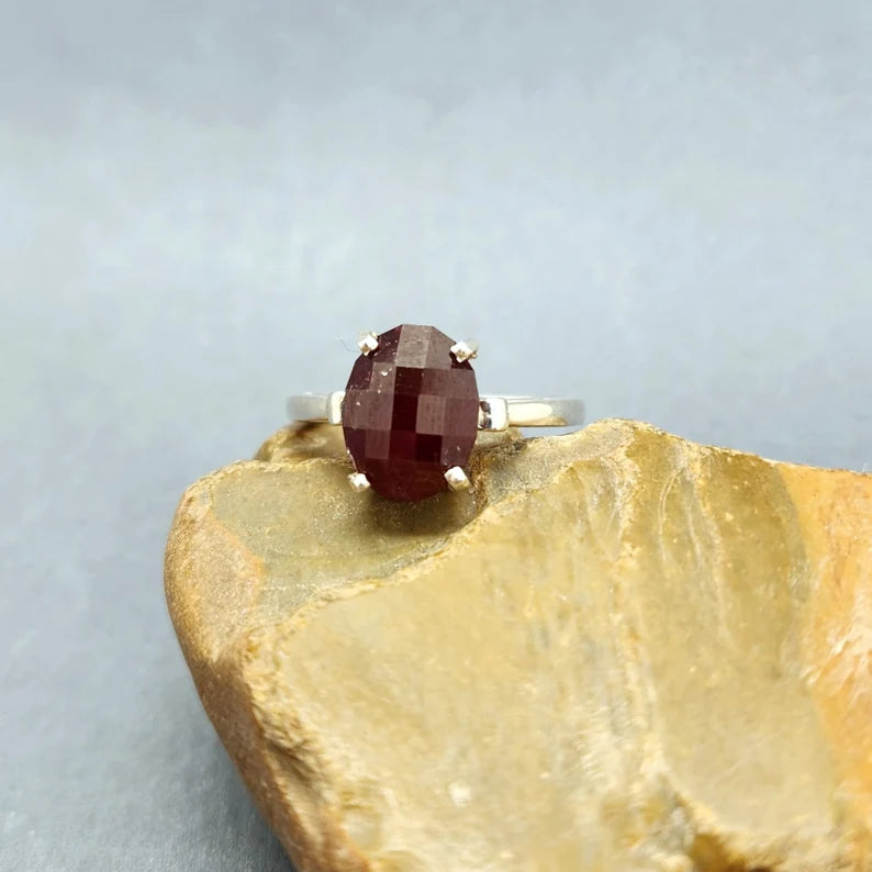 Handcut 4.45ct Garnet Silver Ring