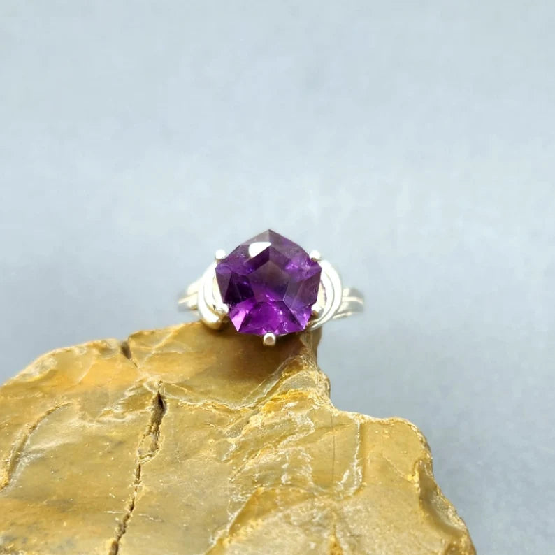 Handcut 2ct Amethyst Silver Ring