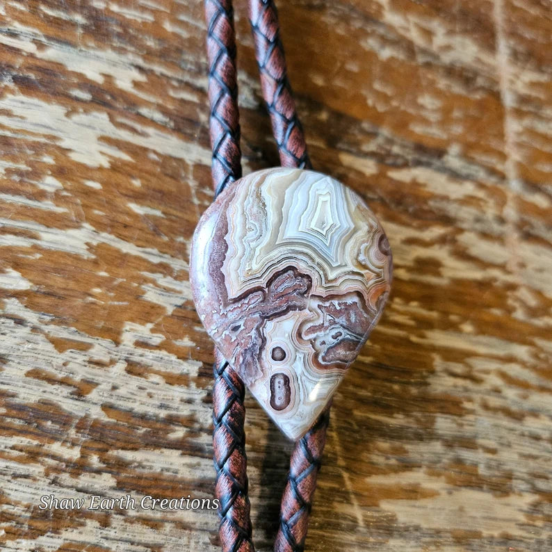Handcut Crazy Lace Agate Handmade Bolo Tie
