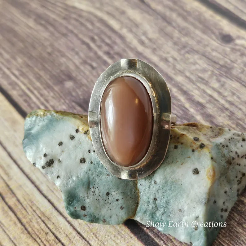 Handcut Tawny Moonstone Sterling Silver Ring