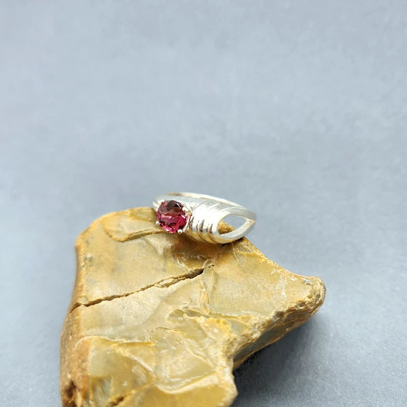 Handcut 1ct Rhodolite Garnet Silver Ring