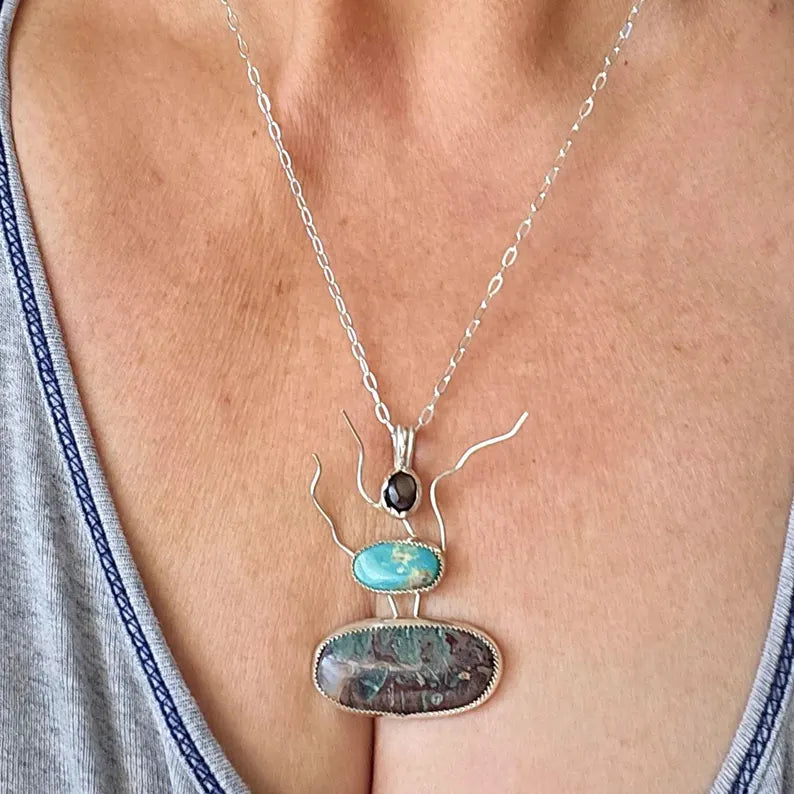 Handcut Star Sapphire Turquoise Idaho Seam Agate Sterling Silver Necklace