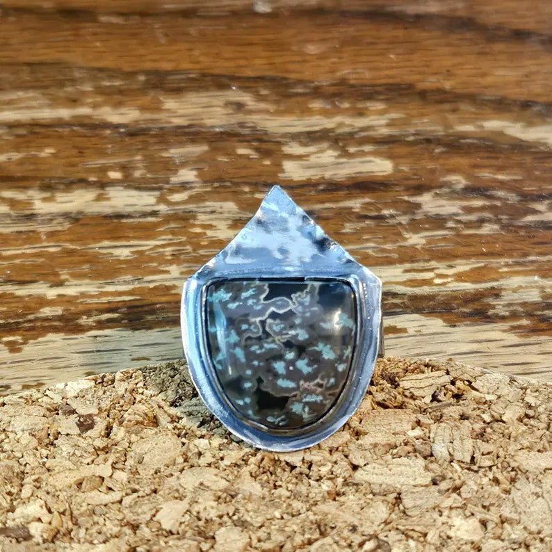 Men's Shield Ring with Idaho Seam Agate Brutalist Sterling Silver Jewelry