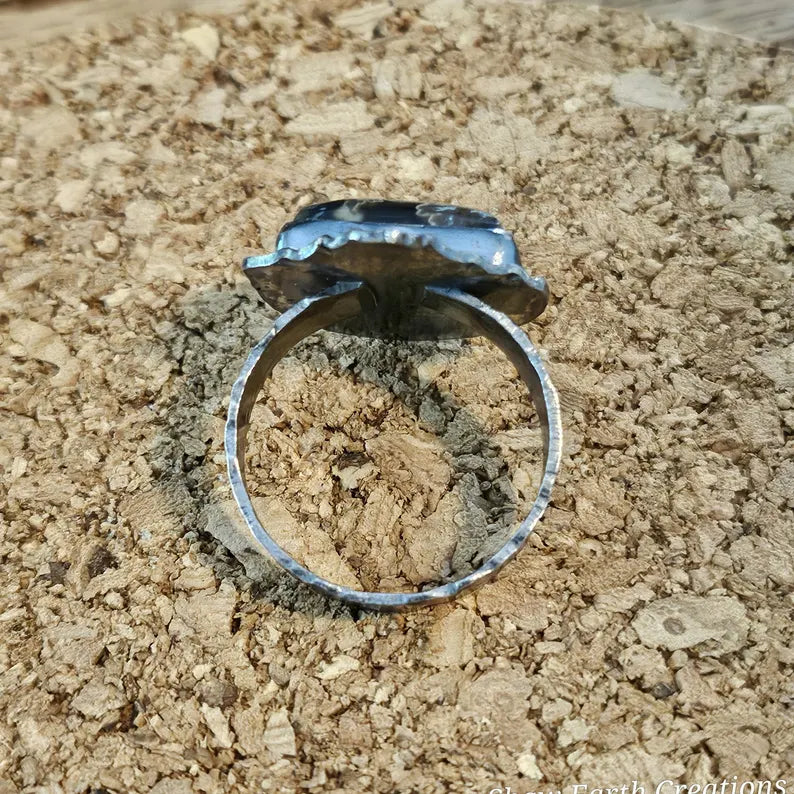 Men's Shield Ring with Idaho Seam Agate Brutalist Sterling Silver Jewelry