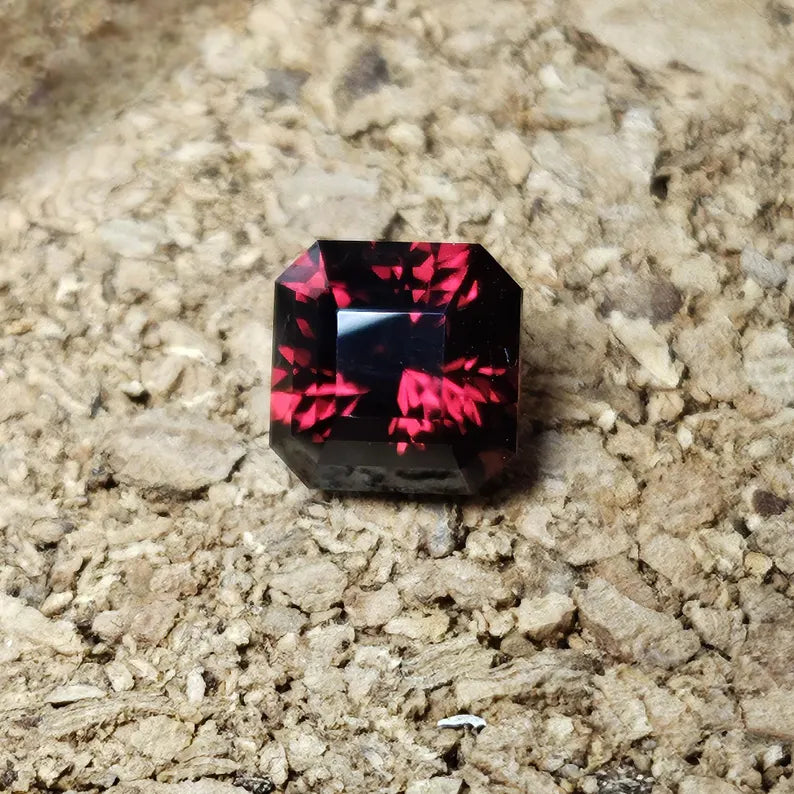 Hand Faceted 4.7ct Red Zircon Loose Gemstone