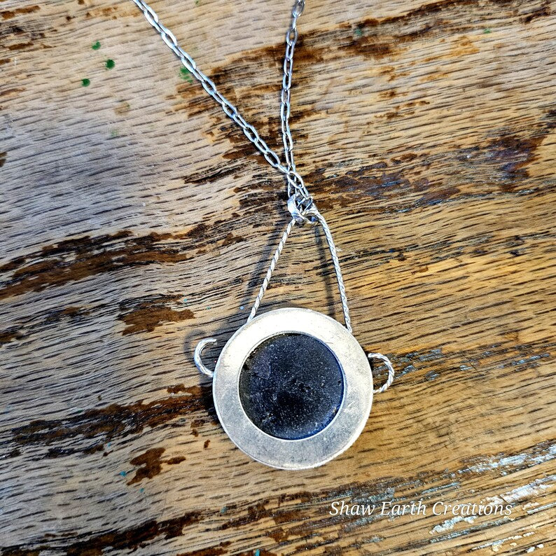Handcrafted 41ct Garnet Cabochon Silver Necklace