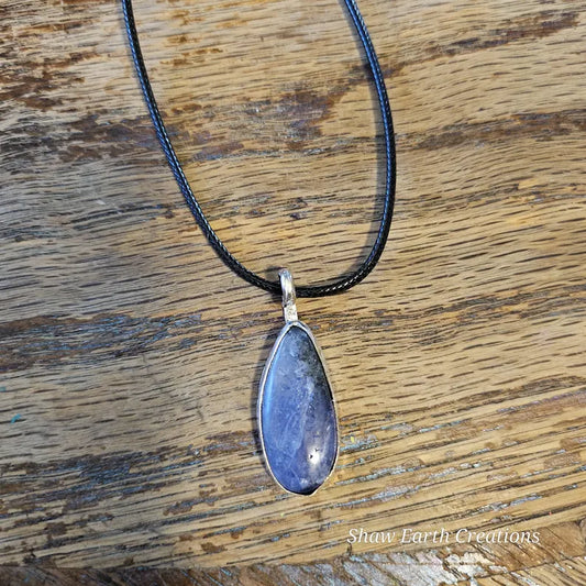 Handcrafted Natural Tanzanite Cabochon Silver Necklace