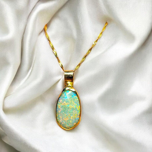 Handcrafted 3ct Australian Coober Pedy Opalized Clam Shell 14ct Gold Necklace