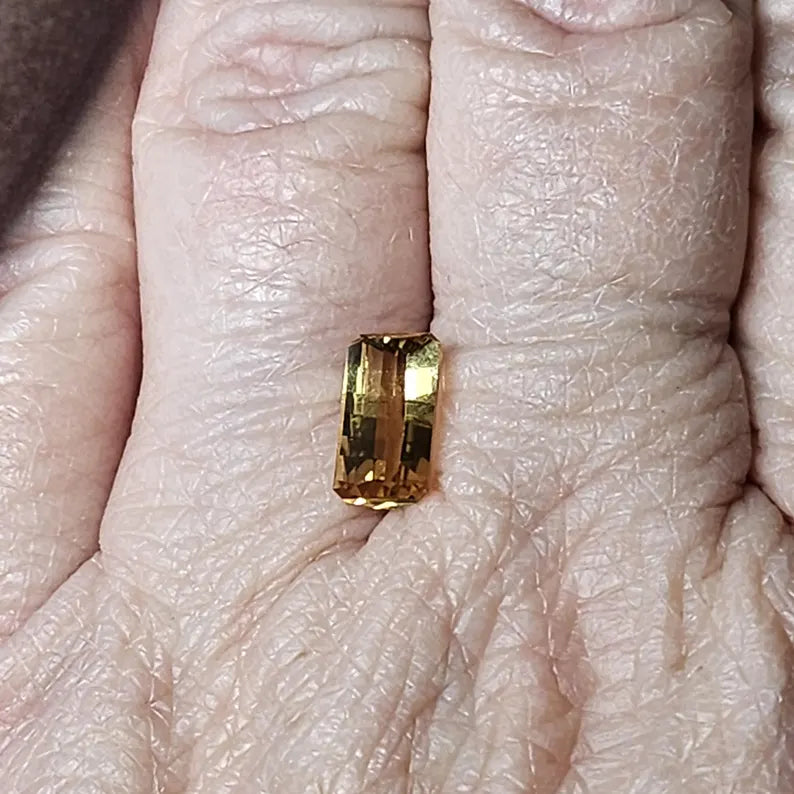 Hand Faceted 1.85ct Opposed Bar Cut Citrine Loose Gemstone