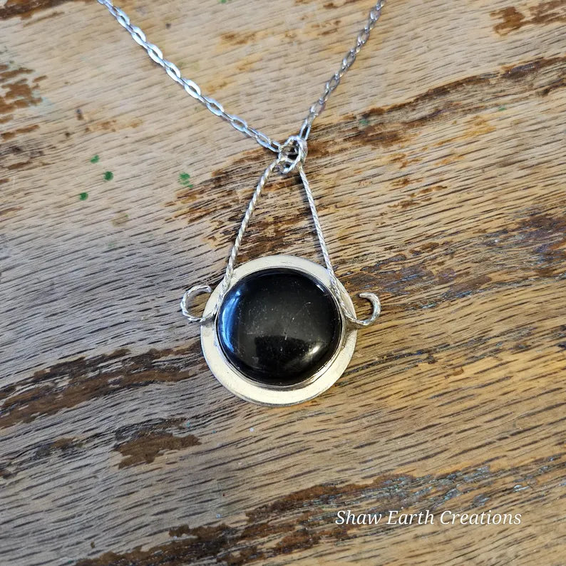 Handcrafted 41ct Garnet Cabochon Silver Necklace