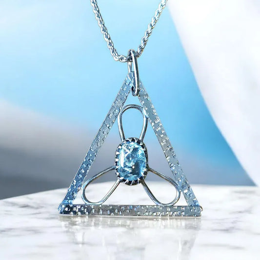 Handcrafted 7ct Crispy Aquamarine Sterling Silver Necklace