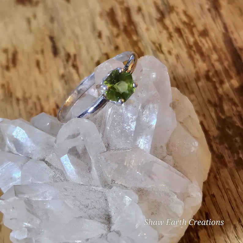 Handcut .7ct Pakistan Peridot Sterling Silver Ring