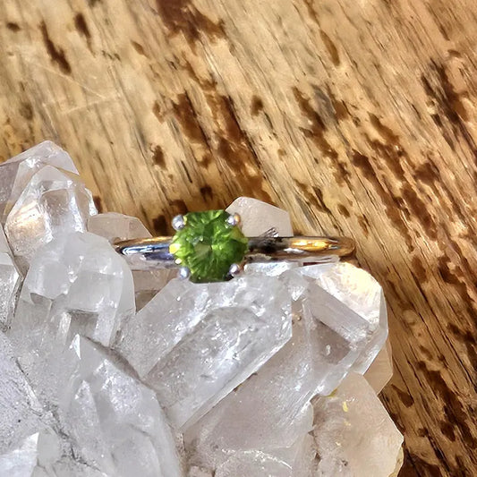Handcut .7ct Pakistan Peridot Sterling Silver Ring