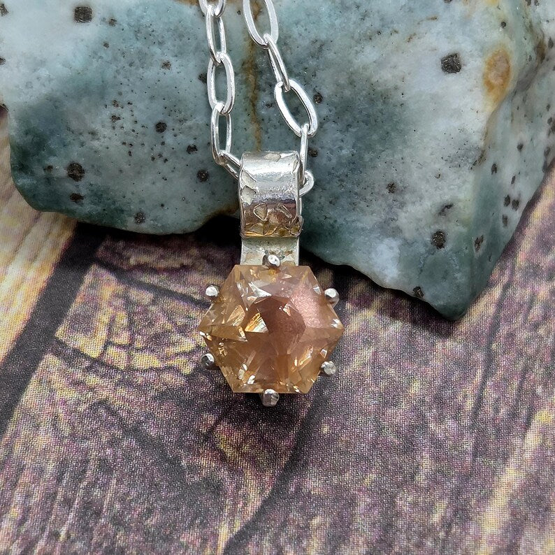 Handcut 2.5ct Oregon Sunstone Schiller Sterling Silver Necklace