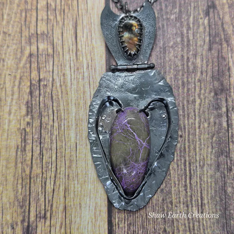 Handcut Finnish Spectrolite and Stitchtite Fantasy Sterling Silver Necklace