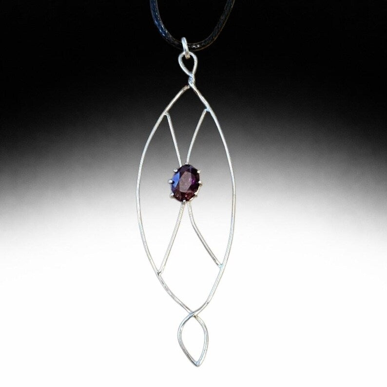 Handcrafted 3.65ct Garnet Zulu Shield Silver Necklace