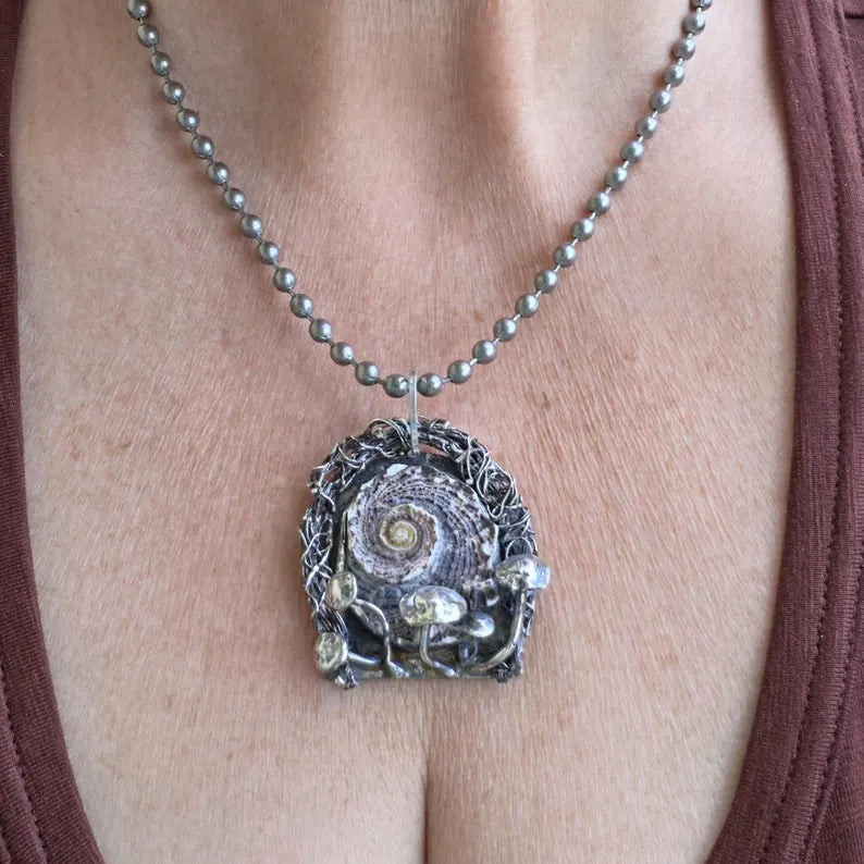 Turban Shell Portal Silver Mushroom Necklace